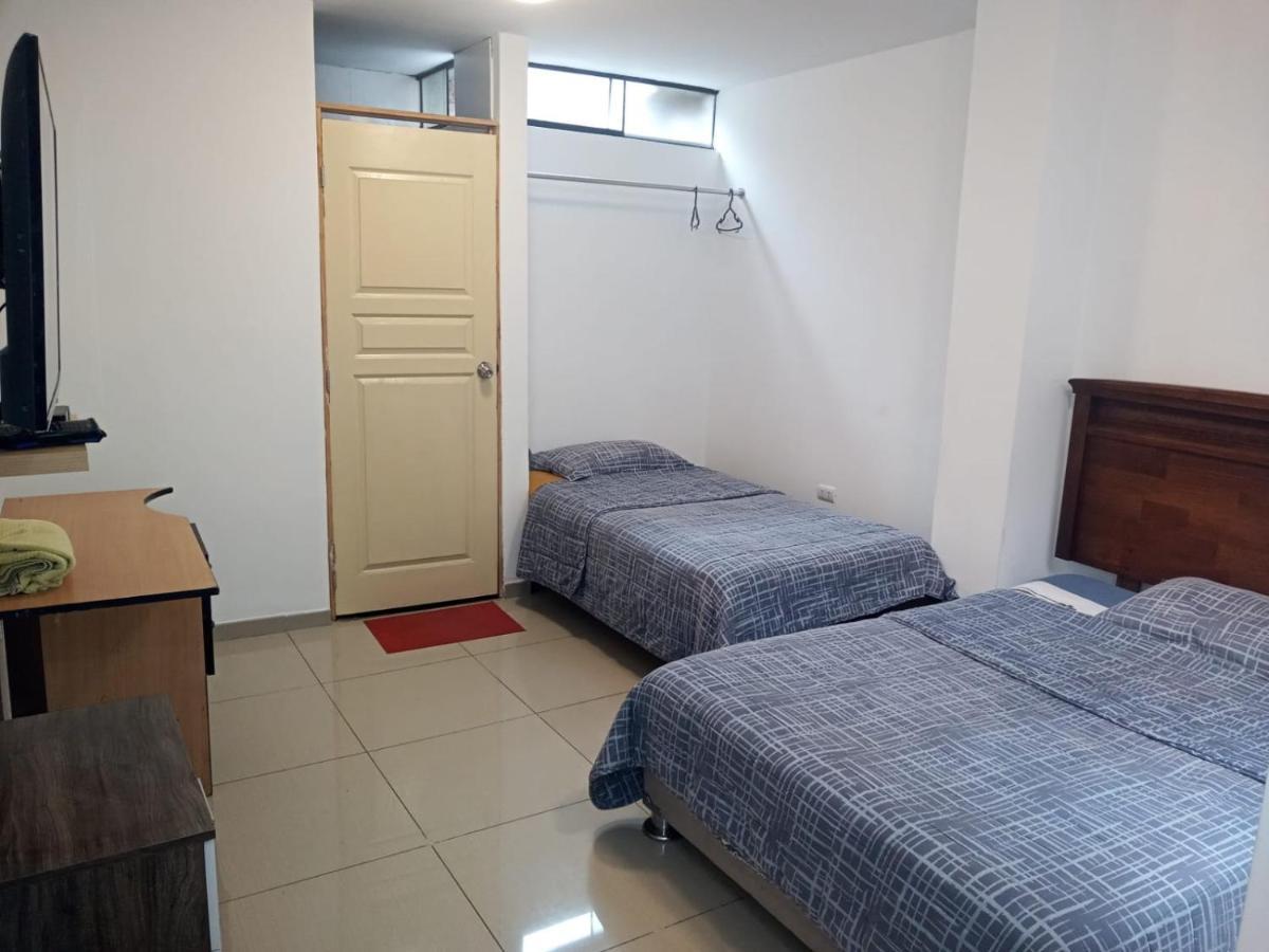 Peruvian Family Hostal Miraflores Lima Dış mekan fotoğraf